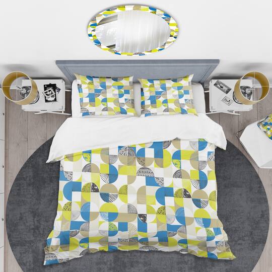 Designart 'Circular Retro Design I' Mid-Century Duvet Cover Set